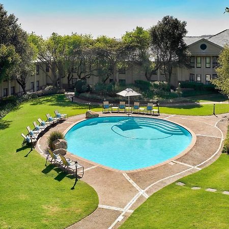 Protea Hotel By Marriott Midrand Exterior photo