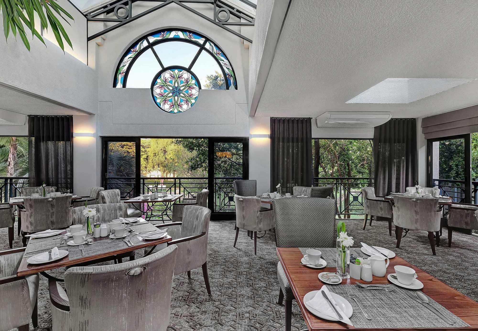 Protea Hotel By Marriott Midrand Exterior photo